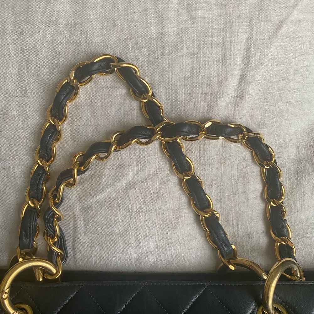 Chanel Black Lambskin Quilted Large Tote Bag with Gold Chain & Leather Handles - Picture 12 of 16